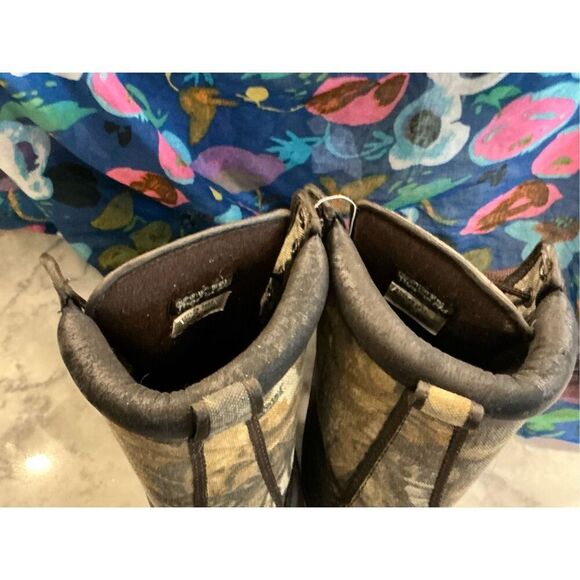 Timber Wolf Youth Size 4 Camo Waterproof Hunting Insulated Boots - Picture 4 of 7